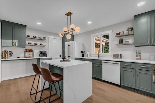 Downtown Lexington w 6bedrooms!