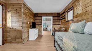 6 Schlafzimmer, Bügeleisen/Bügelbrett, kostenloses WLAN, Bettwäsche