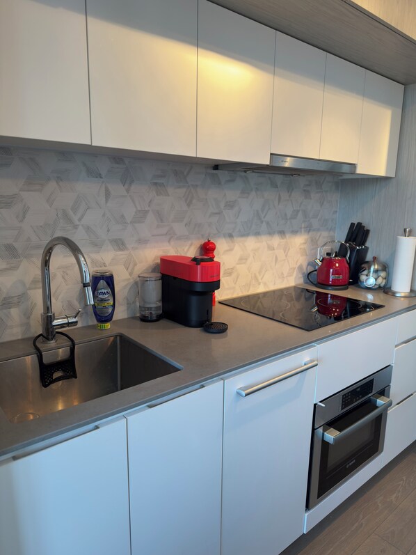 Microwave, oven, stovetop, dishwasher