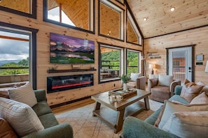 Fernseher, Kamin, Videospiele