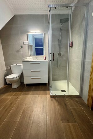 Uklassifisert bilde, 2 av 7, knapp