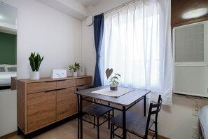 Dining - CraftFlat Komagome Family 6 (豊島区)