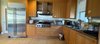 Sunward Coast Westside Homestay