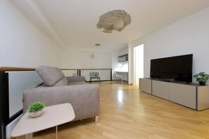 Fernseher