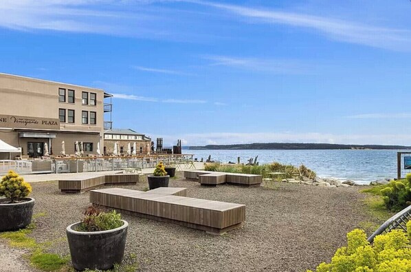 Property grounds - Apologies… NOT READY FOR BOOKING…. WORKING OUT A TECHNICAL iSSUE (Port Townsend)