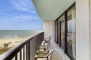 Property grounds - Oceanview condo with indoor & outdoor pool, beach access, and lazy river (Myrtle Beach)