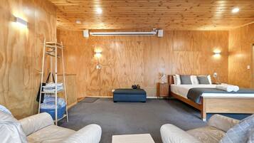 2 多间卧室、熨斗/熨衣板、旅行婴儿床、WiFi