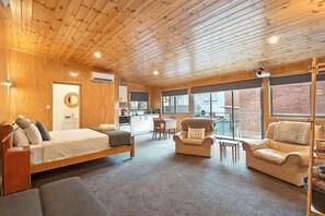 1 Schlafzimmer, Bügeleisen/Bügelbrett, Reisekinderbett, WLAN