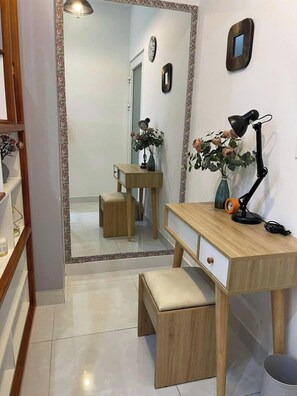 Family Apartment, 3 Bedrooms, Balcony, City View