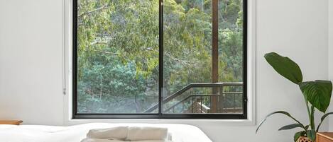 4 chambres, fer et planche à repasser, lit parapluie, Wi-Fi