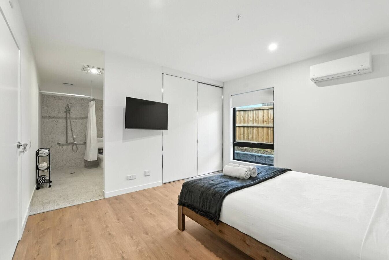 3 Schlafzimmer, Bügeleisen/Bügelbrett, Reisekinderbett, WLAN