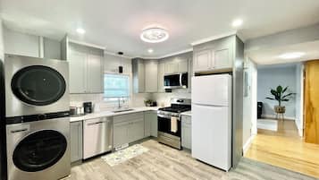 Microwave, oven, stovetop, dishwasher