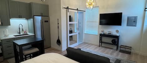 1 bedroom, iron/ironing board, WiFi, wheelchair access
