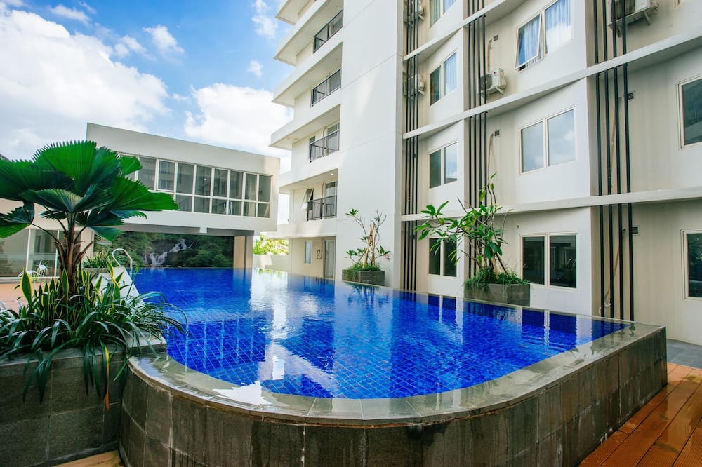 Padina Soho and Residence