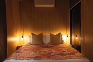 1 habitación y ropa de cama 