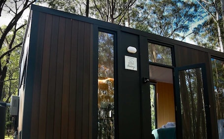 Exterior. Colo Cosy Here by Tiny Away