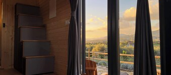 Monteleone 2 by Tiny Away