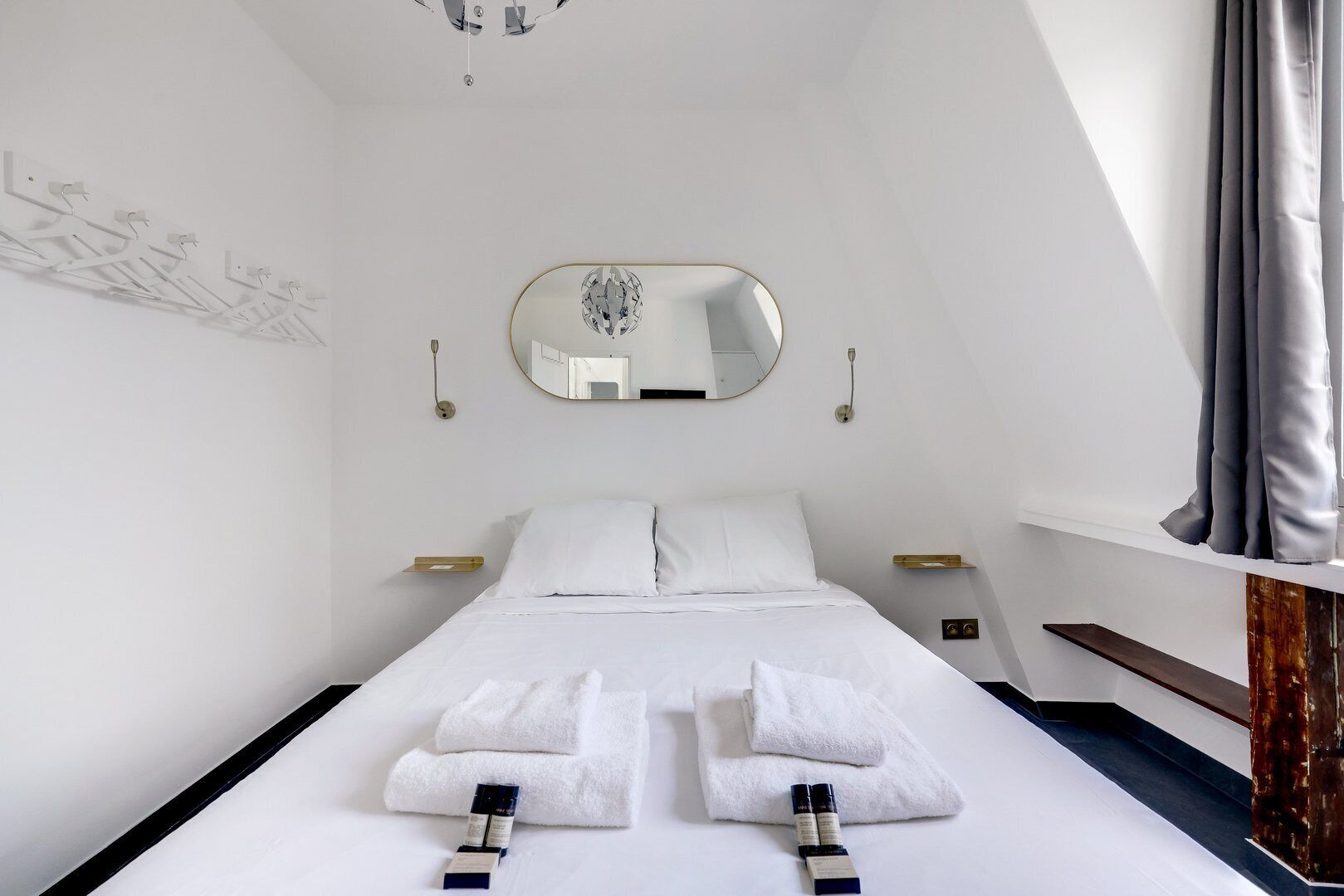 1 室のベッドルーム、インターネット、ベッドシーツ