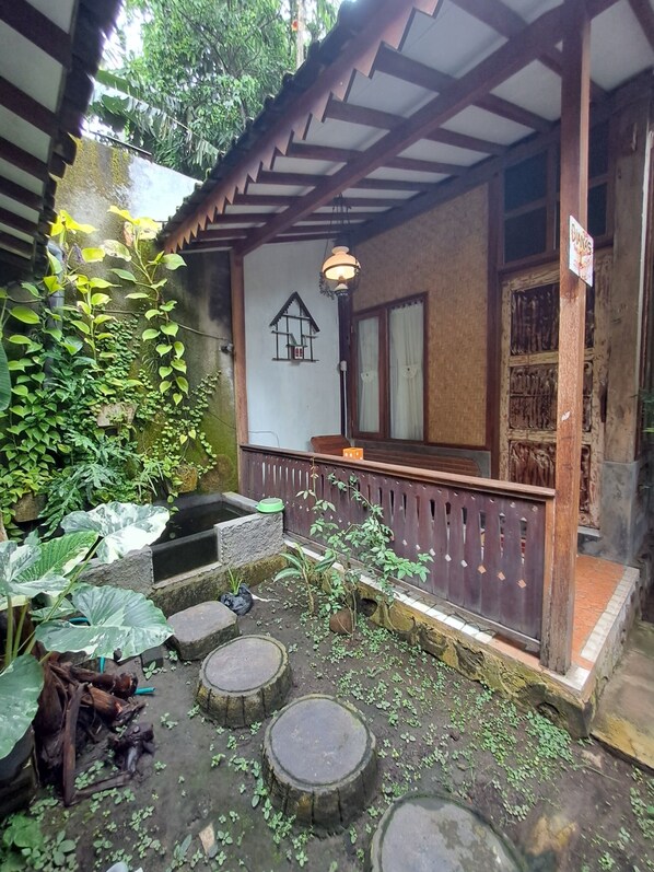 Bureau, Wi-Fi gratuit