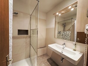 Hair dryer, towels