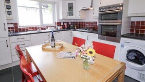 Private kitchen - THE BURMA, pet friendly in Letterkenny, County Donegal (Letterkenny)