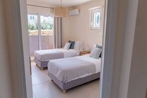 2 slaapkamers, een strijkplank/strijkijzer, wifi, beddengoed