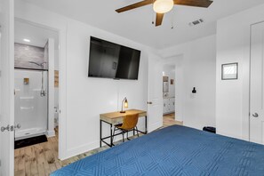 5 makuuhuonetta, silitysrauta/-lauta, ilmainen Wi-Fi, vuodevaatteet