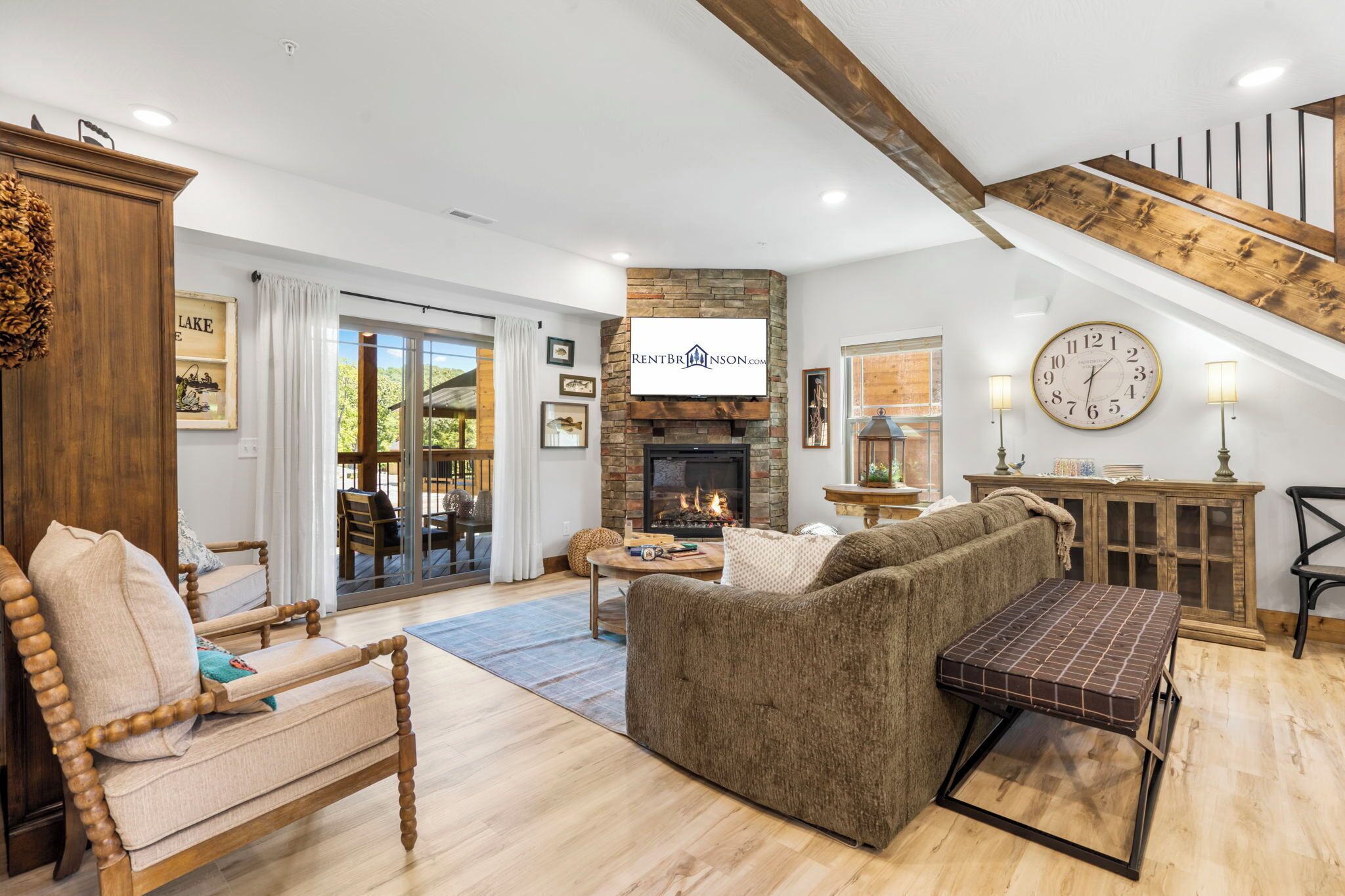 Téléviseur connecté, foyer