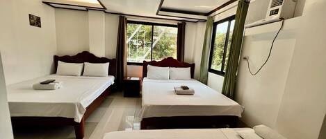 Quadruple Room | Free WiFi