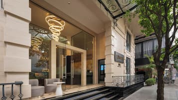 واجهة المنشأة