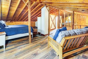 1 bedroom, iron/ironing board, Internet, bed sheets