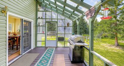 2 Mi to Blackfoot Pathways: Family Home w/ Hot Tub