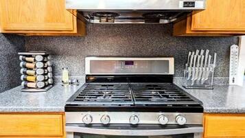 Microwave, oven, stovetop