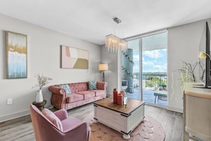 Deluxe Condo, 2 Bedrooms, City View | Living area - 2Br2Ba Next To Jackson Memorial Hospital (Miami)