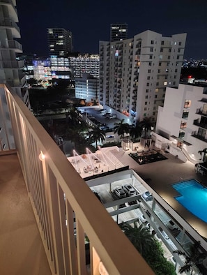 Terrace/patio - 2Br2Ba Next To Jackson Memorial Hospital (Miami)