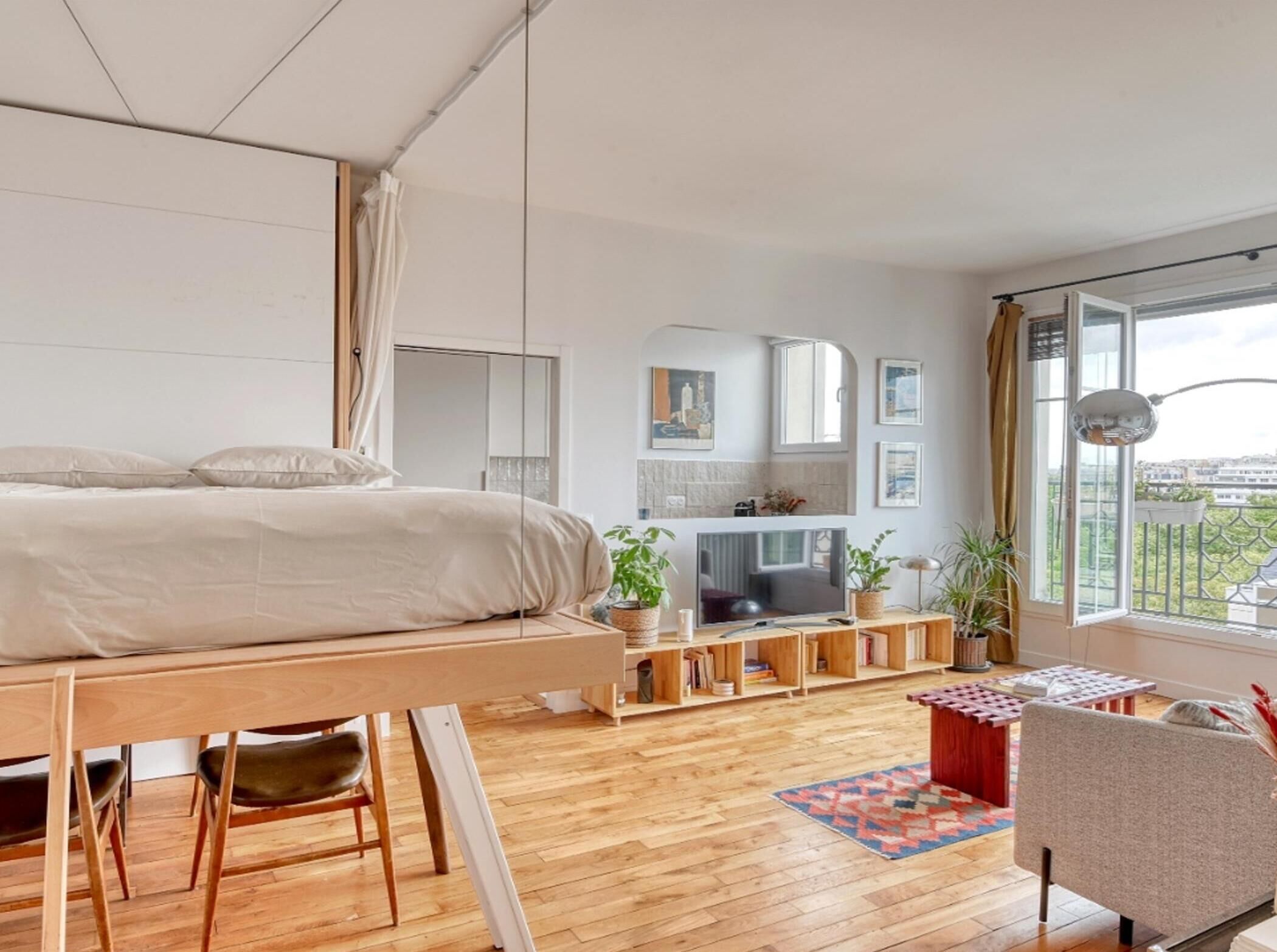 1 soverom, strykejern/-brett og internettilgang