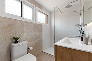 Apartment | Badezimmer