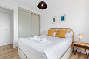 شقة | 1 غرفة نوم ومكواة/لوح كي