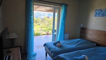 Classic Twin Room, Mountain View