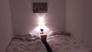 2 Schlafzimmer, Bügeleisen/Bügelbrett, WLAN, Bettwäsche