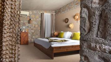 Exclusive Double Room | In-room safe, free WiFi