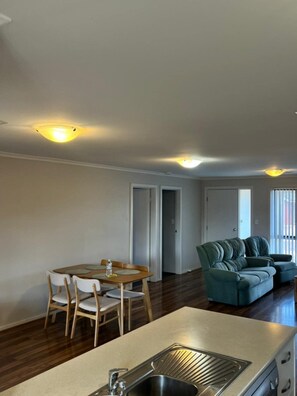 Interior - Secure 4BR w/Garage Whyalla (Whyalla Jenkins)