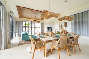 Interior - Nicolas Villa Canggu (Canggu)