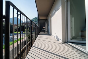 Business Apartment | Terrace/patio