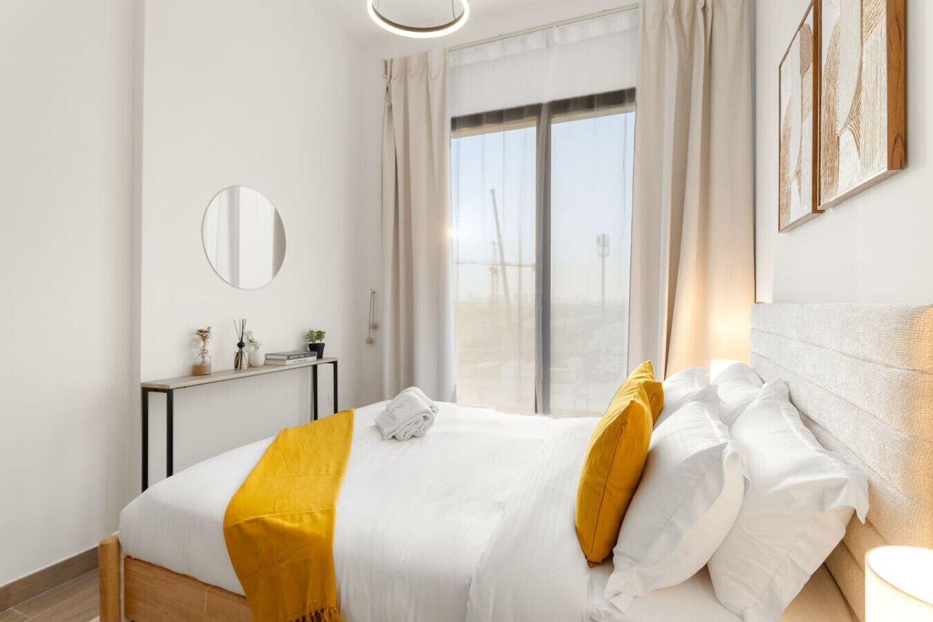 1 slaapkamer, een strijkplank/strijkijzer, wifi, beddengoed