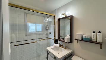 Towels, soap, toilet paper