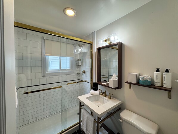 Towels, soap, toilet paper