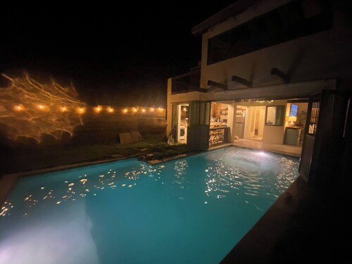 Sabana Cottage Village