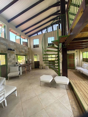 Interior. Sabana Cottage Village