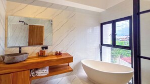 Villa, 3 Bedrooms, Kitchenette, Pool View | Bathroom | Hair dryer, towels
